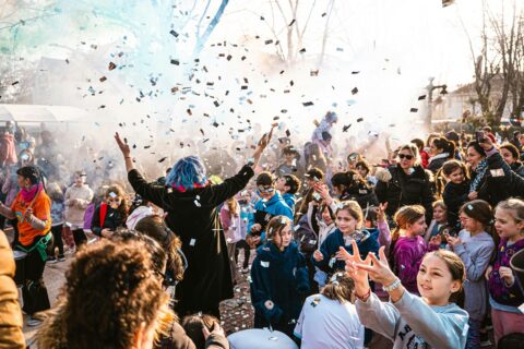 Spectacle scolaire à École communale du Grand Jardin à Saint-Ghislain
